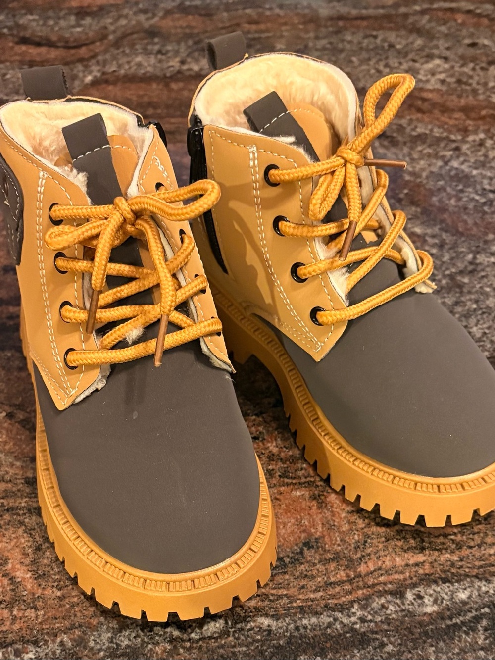 Toddler Boys Fall/ Winter Boots Size 12 Chunky Sole Fully Lined Boots Brand New!